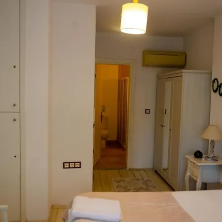 Pervin Hanim Konagi Hotel Alacati