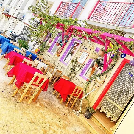 Pervin Hanim Konagi * Alacati