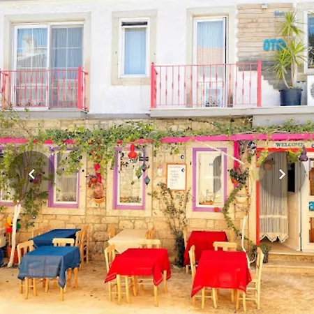 Pervin Hanim Konagi * Alacati