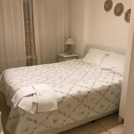Pervin Hanim Konagi Hotel Alacati